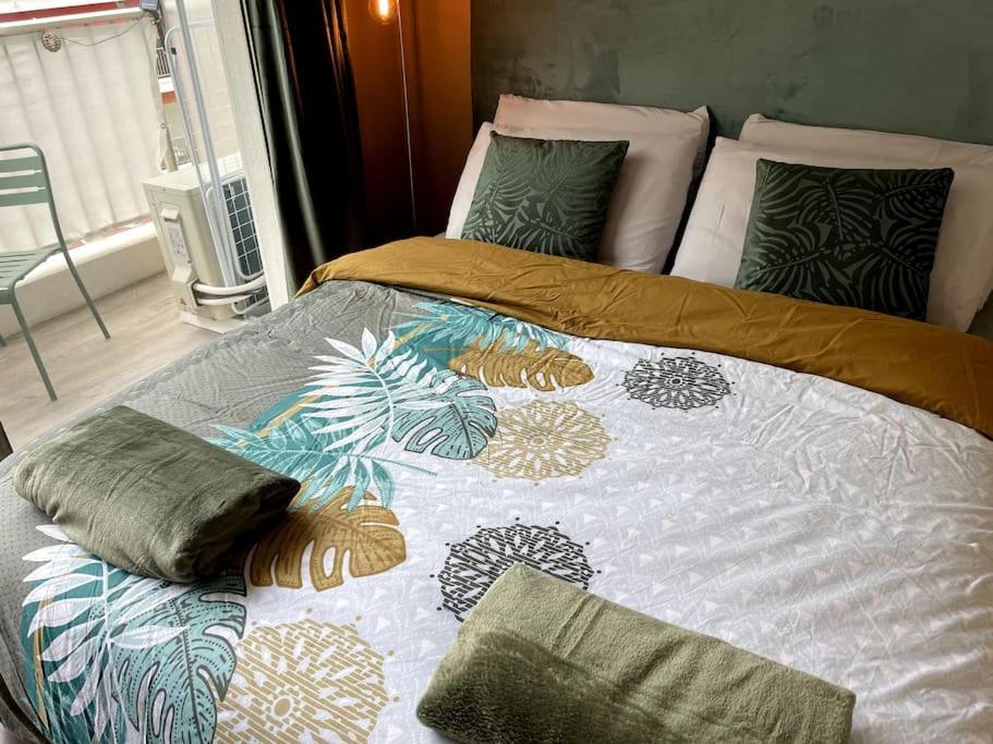 La Room: Seaside Apartment + Terrace + Parking Ментона Экстерьер фото
